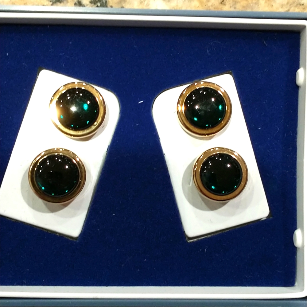 Vintage Swank green button toppers